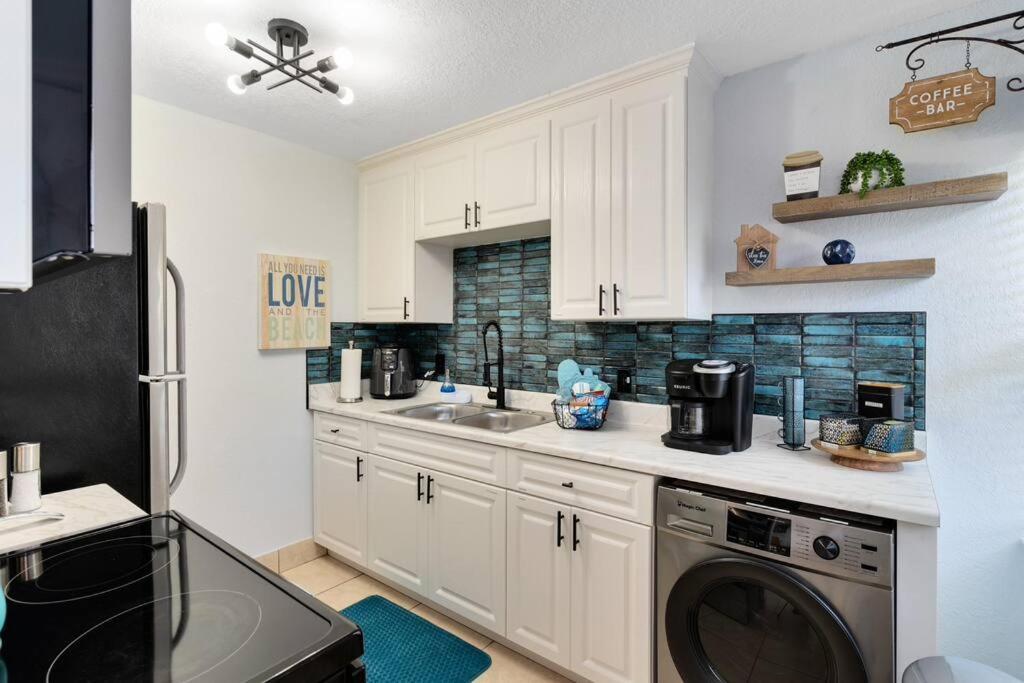 Ocean 2 - Seaside Boutique Apartment Indian Harbour Beach