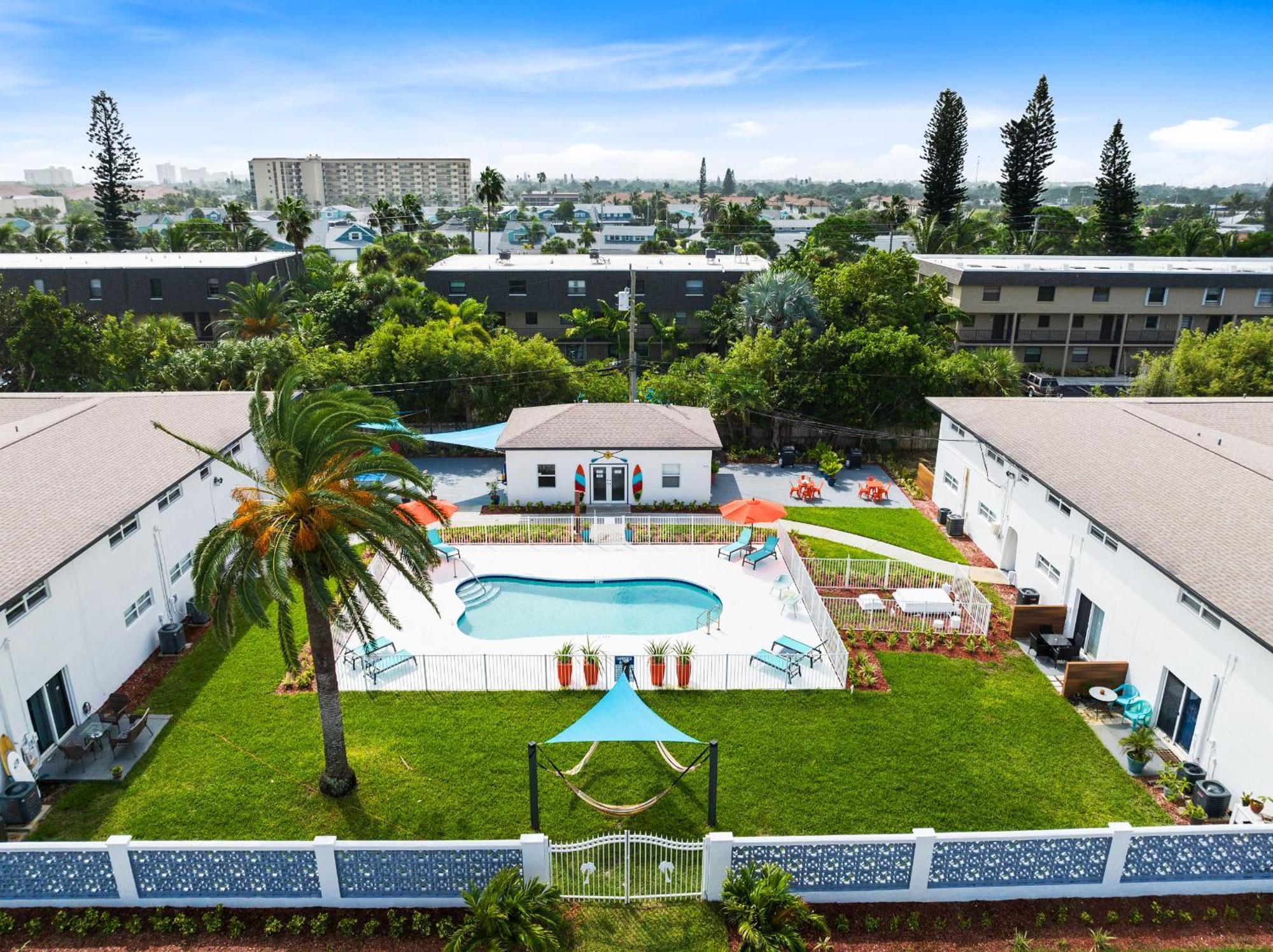 Ocean 2 - Seaside Boutique Indian Harbour Beach